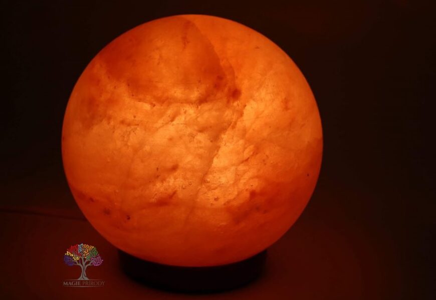 Solné lampy – magie z hlubin přírody