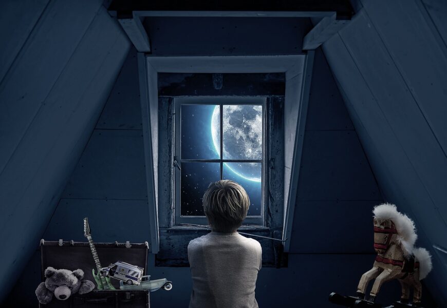 Bydlení v podkroví má své výhody. Na co myslet při jeho zařizování?