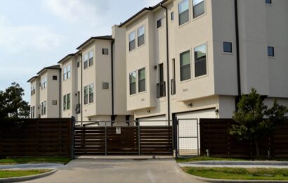 Jak udělám zateplení fasády bytového domu? Oslovte zkušenou stavební firmu