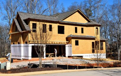 Foukaná izolace: typy, využití, výhody i cena Foukaná izolace: typy, využití, výhody i cena